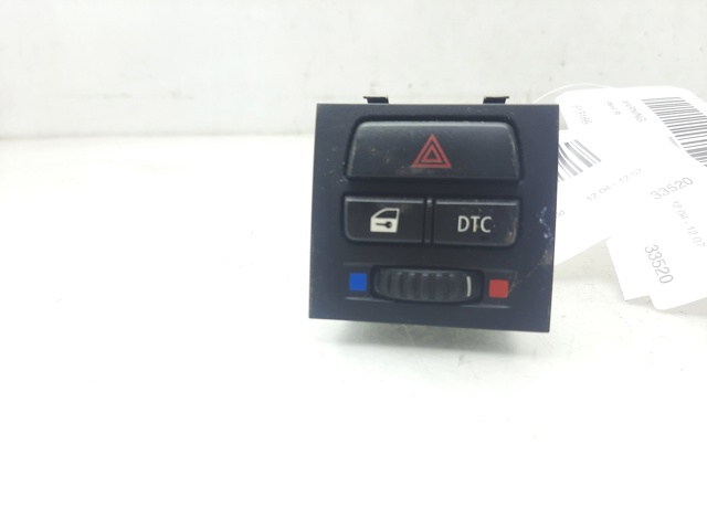 Przycisk włączania światła awaryjnego 61316945652 BMW