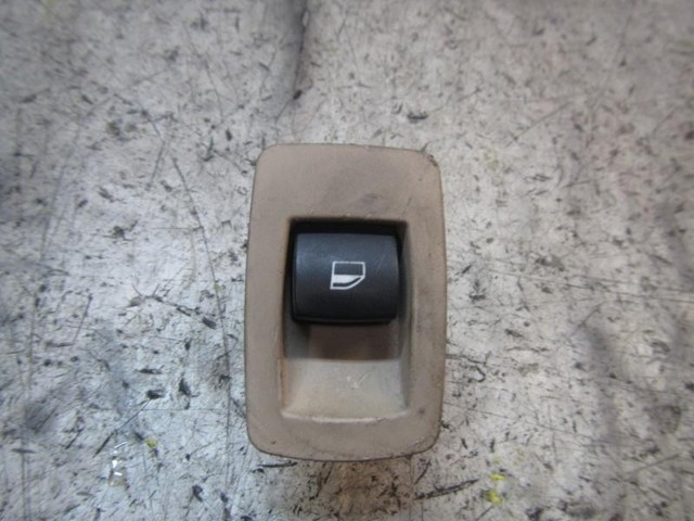61316945876 BMW