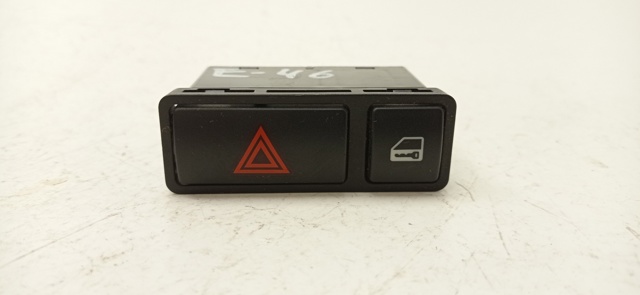 Przycisk włączania światła awaryjnego 61318368920 BMW