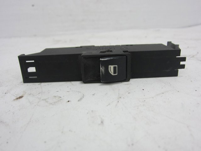 61318381511 BMW
