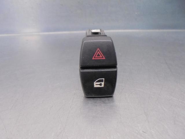 Przycisk włączania światła awaryjnego 61319161896 BMW