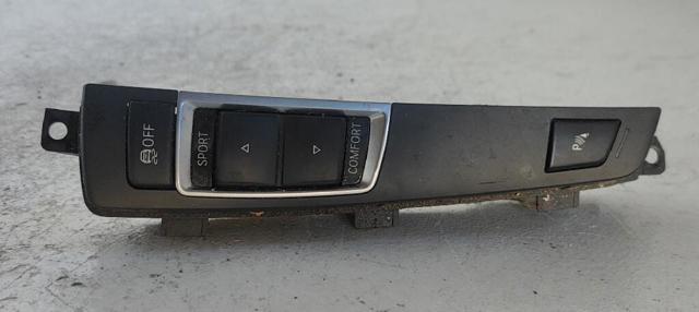 Blok przycisków na środkowej konsoli 61319202945 BMW