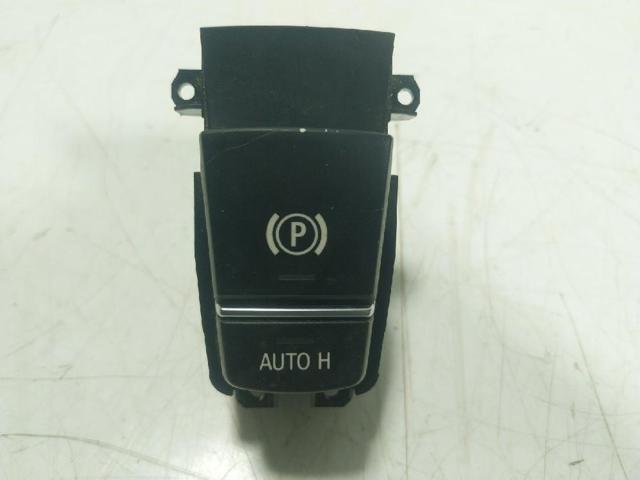 61319877889 BMW