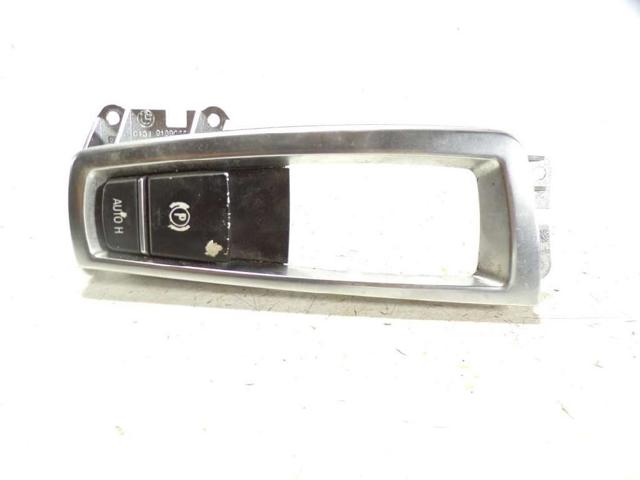 61319877889 BMW