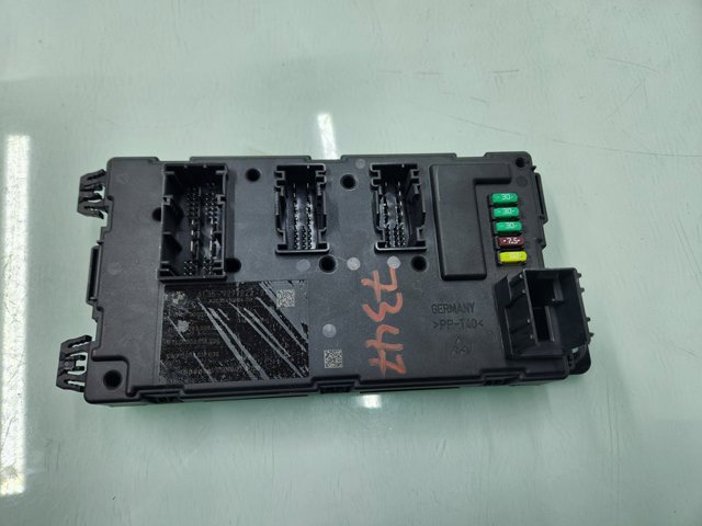 Skrzynka bezpieczników 61359279822 BMW