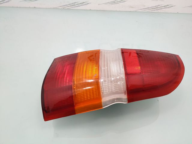 Kupić Lampa zespolona tylna prawa Ford Escort IV GAF, AWF, ABFT w dobrej cenie