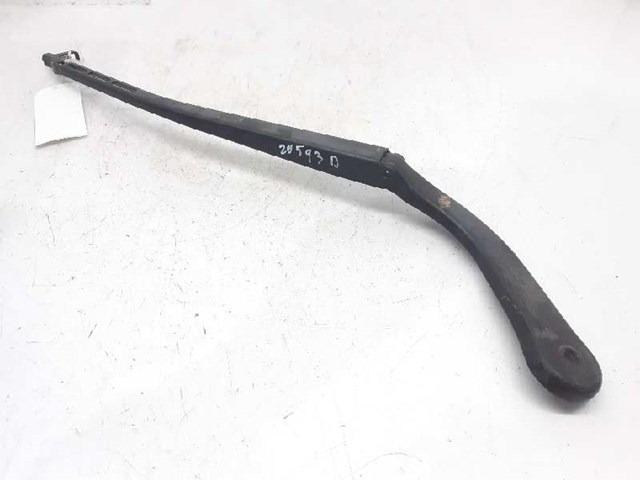 61617138990 BMW