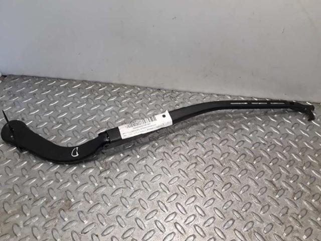 61617138990 BMW