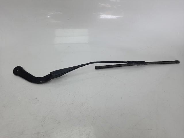 61617138990 BMW