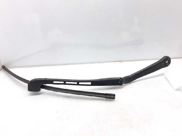 61617138990 BMW