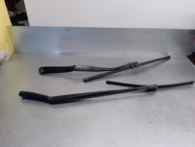 61617182459 BMW