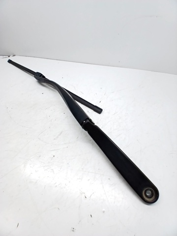 61617182459 BMW