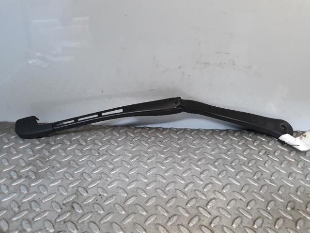 Ramię wycieraczki szyby przedniej 61617253386 BMW