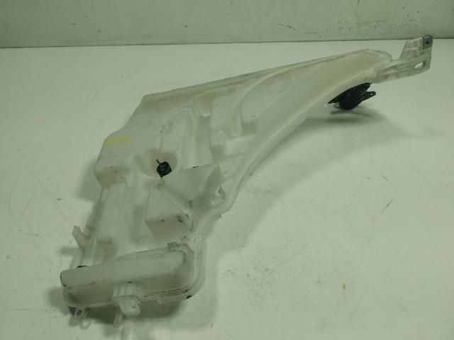Zbiorniczek spryskiwacza szyb do BMW 3 F30, F80