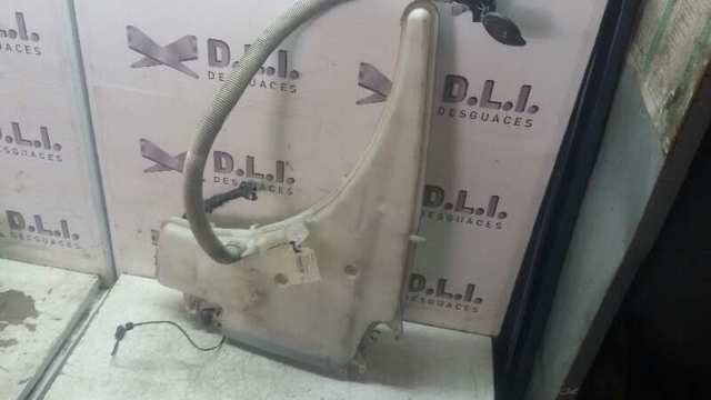Zbiorniczek spryskiwacza szyb 61677238667 BMW