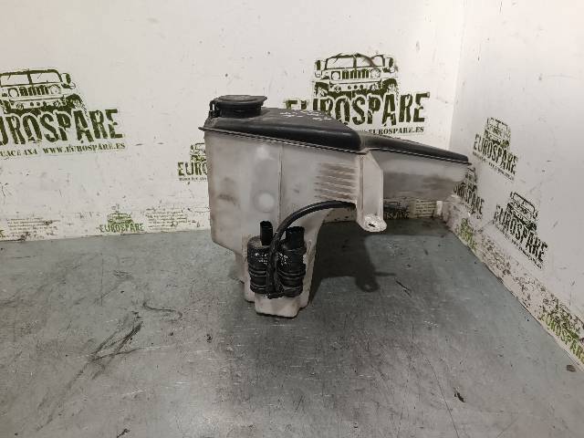 Zbiorniczek spryskiwacza szyb 61678252738 BMW
