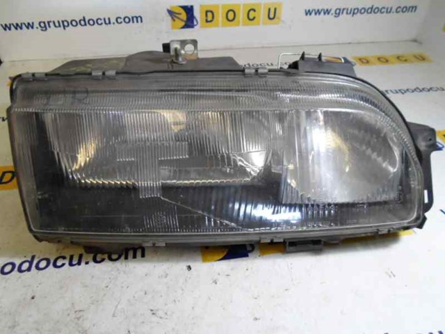 Kupić Reflektor prawy Ford Scorpio I GAE, GGE w dobrej cenie