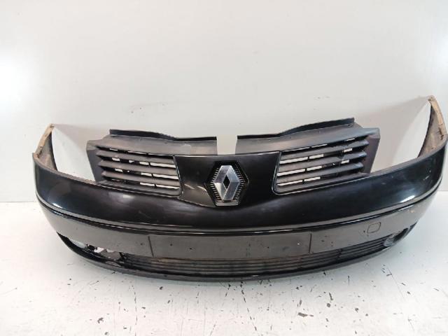 Zderzak przedni 620104049S RENAULT