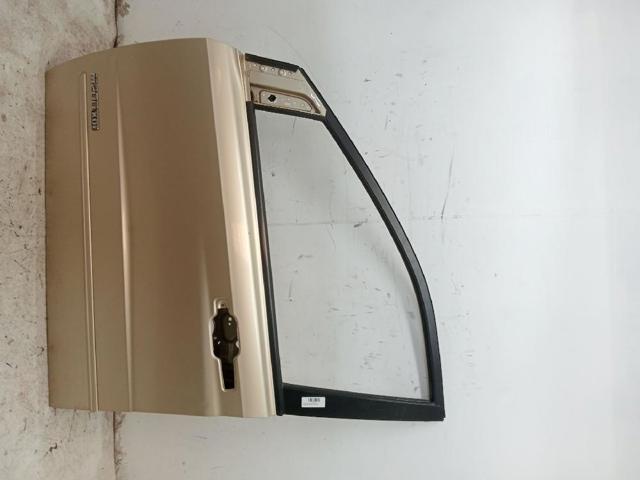 Drzwi przednie lewe 6201109106 SSANG YONG