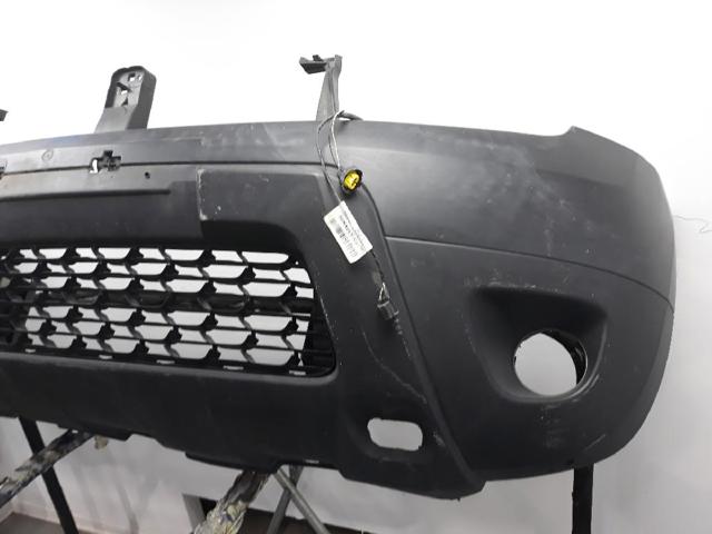 Zderzak przedni 620220025R RENAULT