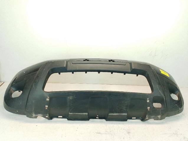 Zderzak przedni 620220025R RENAULT