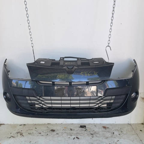 Zderzak przedni 620220035R RENAULT