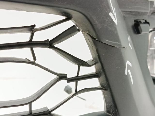 Zderzak przedni Renault SANDERO