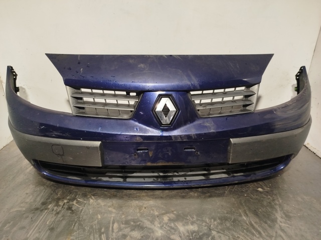 Zderzak przedni 620225303R RENAULT