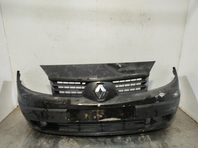 Zderzak przedni 620225303R RENAULT