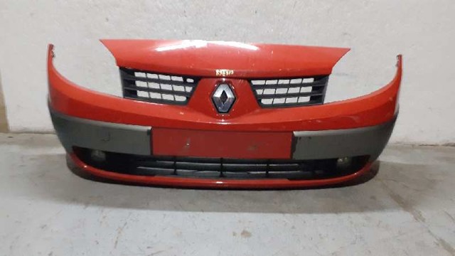 Zderzak przedni 620226236R RENAULT