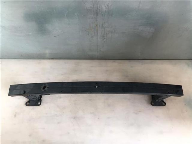 Wzmocnienie zderzaka przedniego 62030JD000 NISSAN