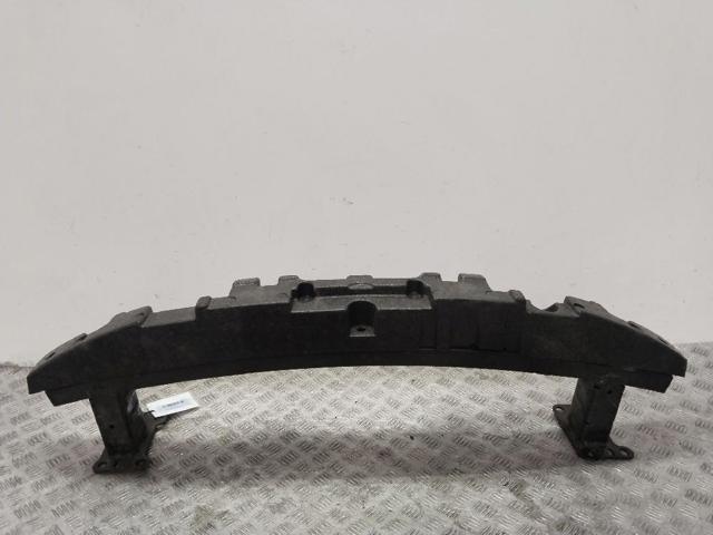 Wzmocnienie zderzaka przedniego 62030JD000 NISSAN