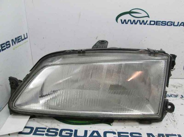 Reflektory Peugeot 306