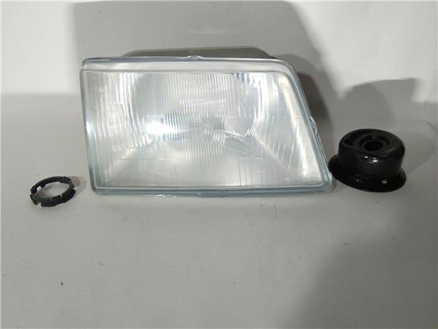 Kupić Reflektor prawy Peugeot 205 I 741A, C w dobrej cenie