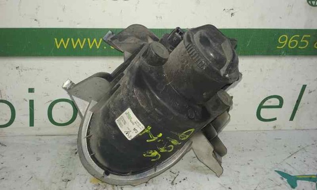 Lampa przeciwmgielna prawa 6205T1 PEUGEOT