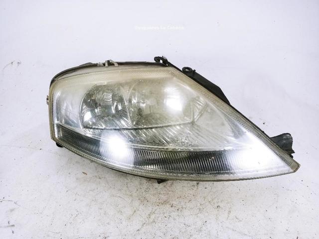 Reflektor prawy 6205Z6 PEUGEOT