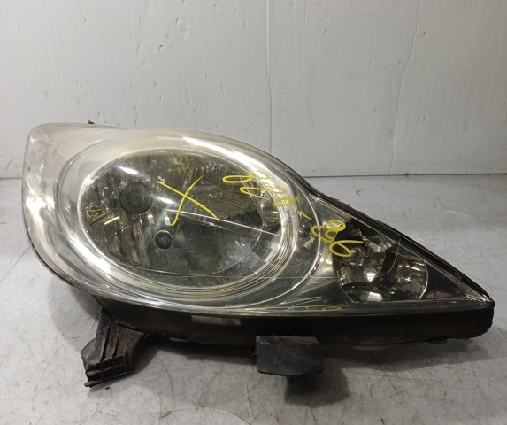 Reflektor prawy 620674 PEUGEOT