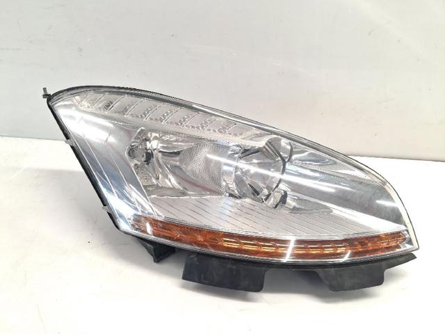 Reflektor prawy 6206A8 PEUGEOT