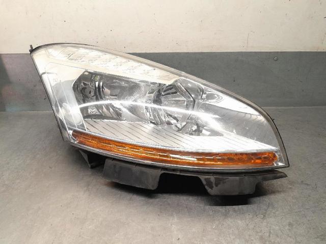 Reflektor prawy 6206A8 PEUGEOT