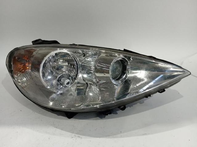 Reflektor prawy 6206F1 PEUGEOT