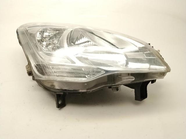 Reflektor prawy 6206K6 PEUGEOT