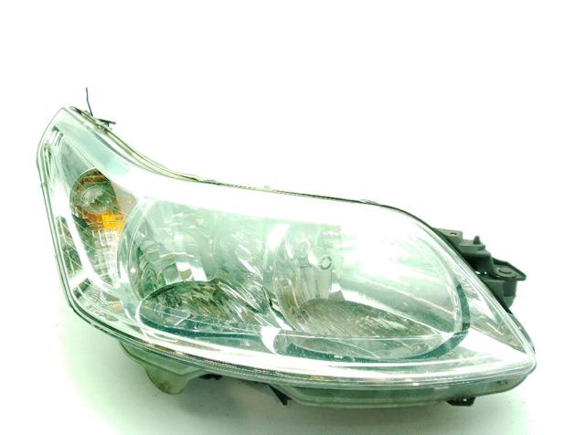 Reflektor prawy 6206L4 PEUGEOT