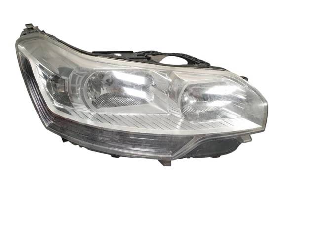 Reflektor prawy 6206R6 PEUGEOT