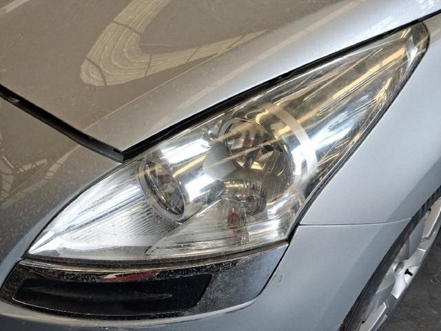 Reflektor lewy 6208N9 PEUGEOT