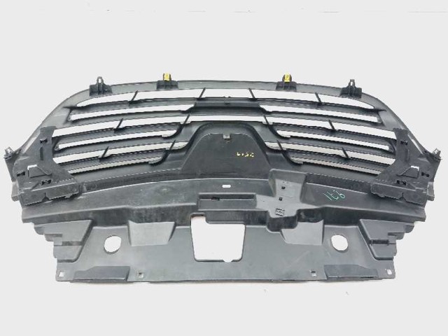 Atrapa chłodnicy Renault Trafic 3