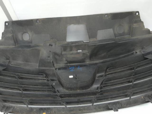 Atrapa chłodnicy Renault Trafic 3