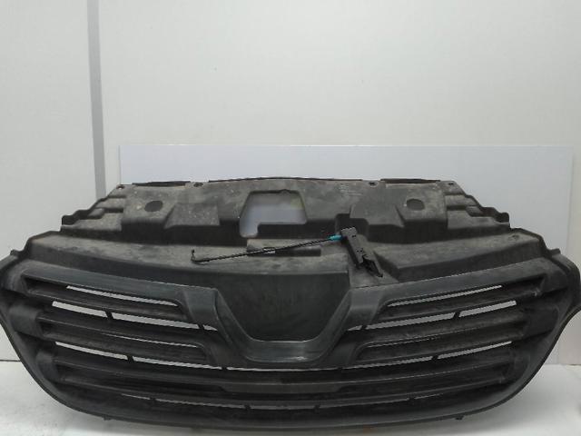 Atrapa chłodnicy Renault Trafic 3