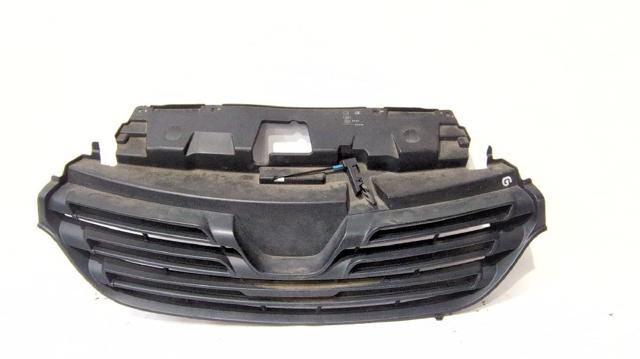 Atrapa chłodnicy Renault Trafic 3