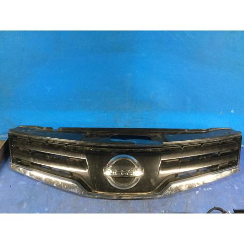 Atrapa chłodnicy Nissan Note E11