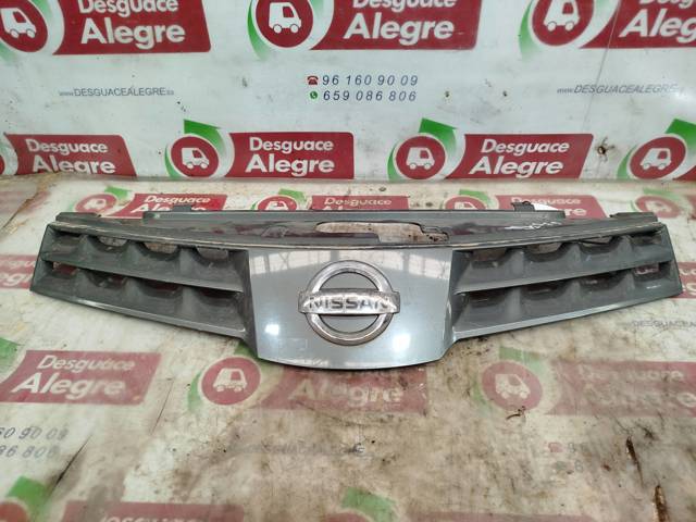 Atrapa chłodnicy Nissan Note E11